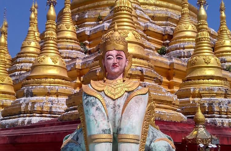 เจดีย์เมียตซอนินเนือง