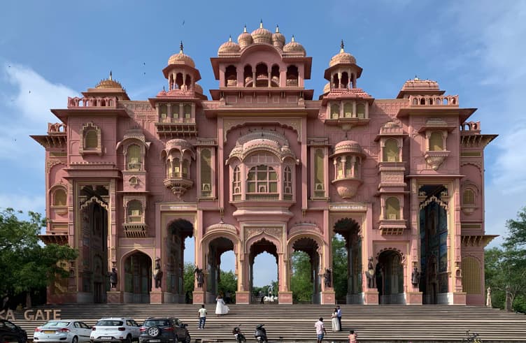 ประตูปาตริก้า