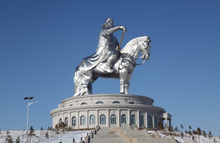 อนุสาวรีย์เจงกิสข่าน