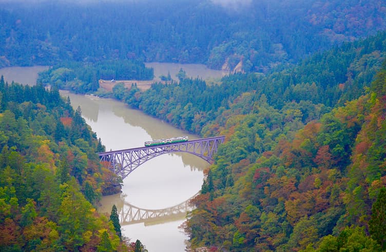 จุดชมวิวรถไฟสายทาดามิ 