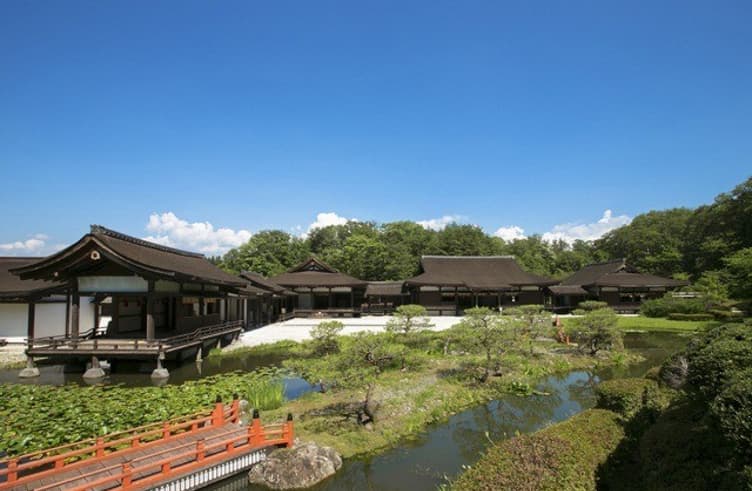 หมู่บ้านเอะสะชิ ฟูจิวาระ