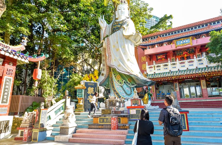 องค์เจ้าแม่กวนอิมรีพัสเบย์