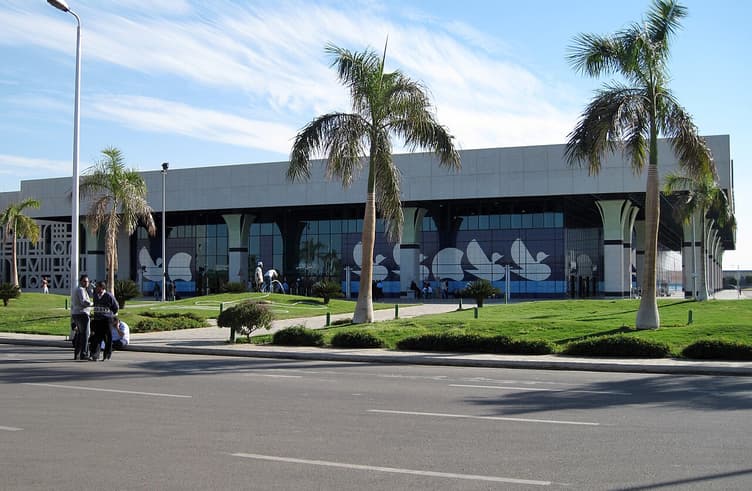 ท่าอากาศยานลักซอร์