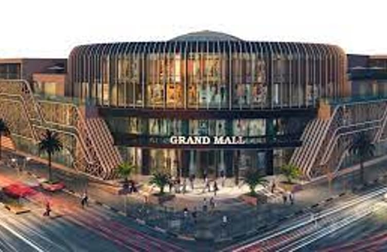 แกรนด์ มอลล์ บาทูมี่