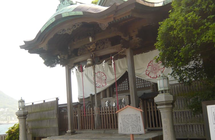 ศาลเจ้าเมคาริ