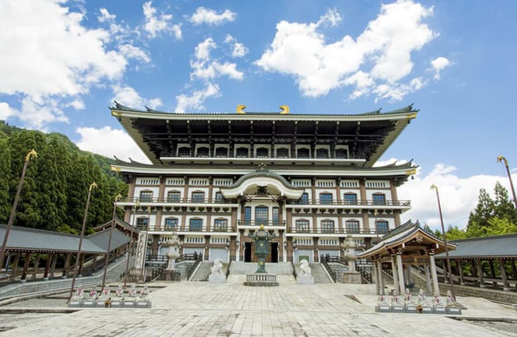 พระใหญ่เอจิเช็น