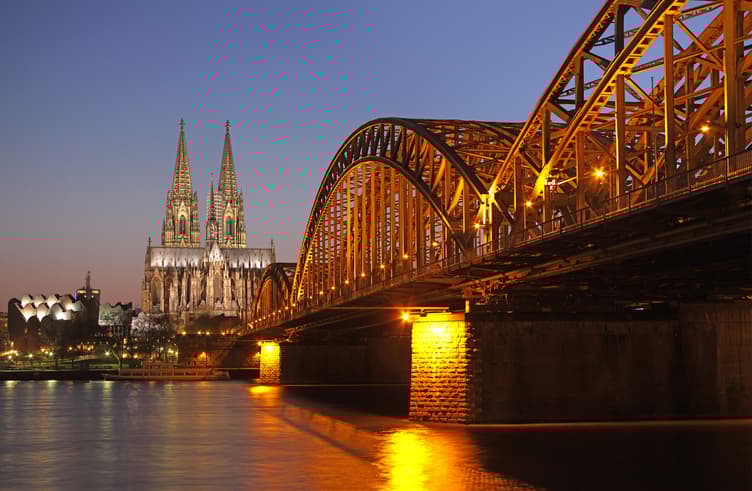 สะพานโฮเอินซอลเลิร์น