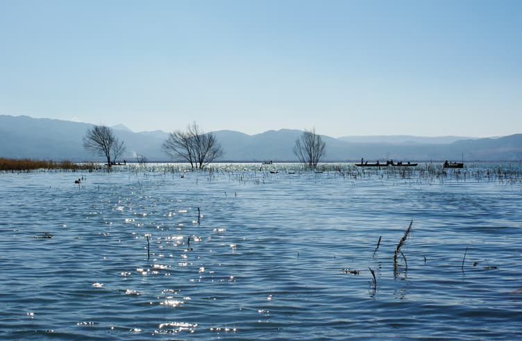 ทะเลสาบล่าซือไห่