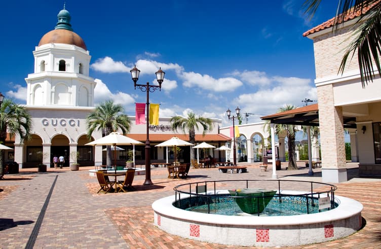 โกเบ ซันดะ พรีเมี่ยม เอาท์เล็ท