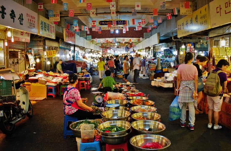 ตลาดควางจัง 