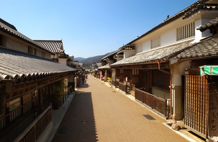 หมู่บ้านแห่งผ้ามัดย้อมอุดัคสึ