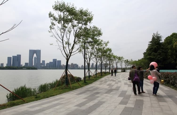 ทะเลสาบจินจี