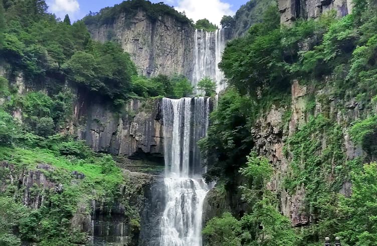 หุบเขาป่ายจ้าง