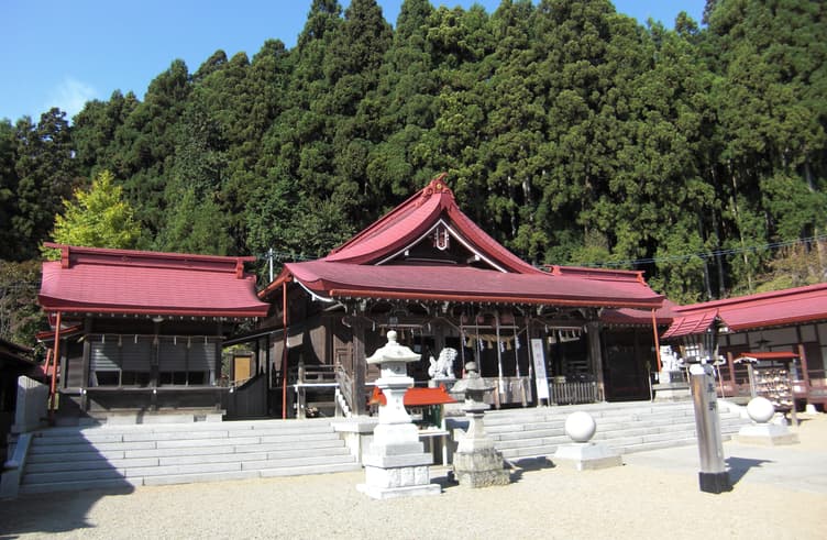 ศาลเจ้าคะนะเฮบิซุย