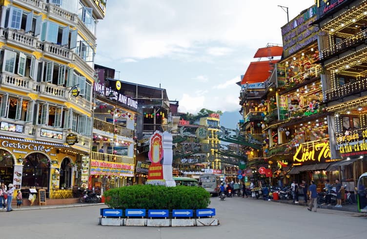 ตลาดกลางคืนซาปา