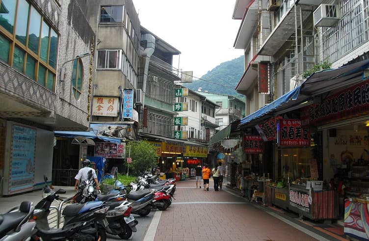 ถนนเก่าอูไหล