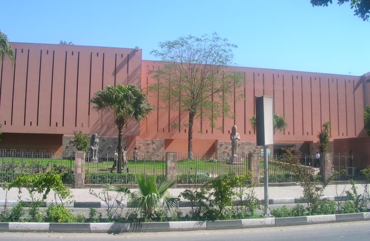 พิพิธภัณฑ์ลักซอร์