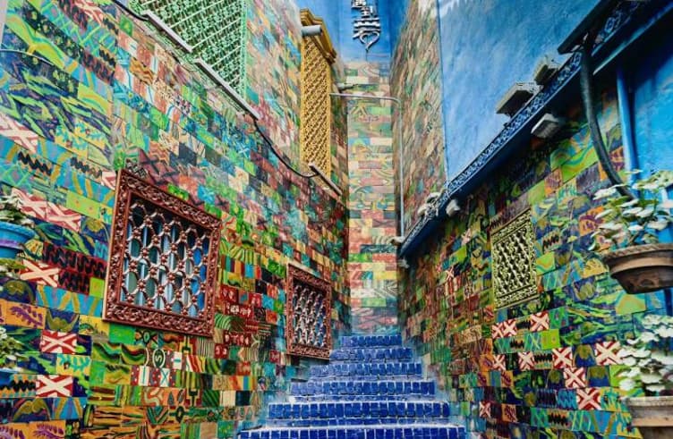 ตรอกสายรุ้ง