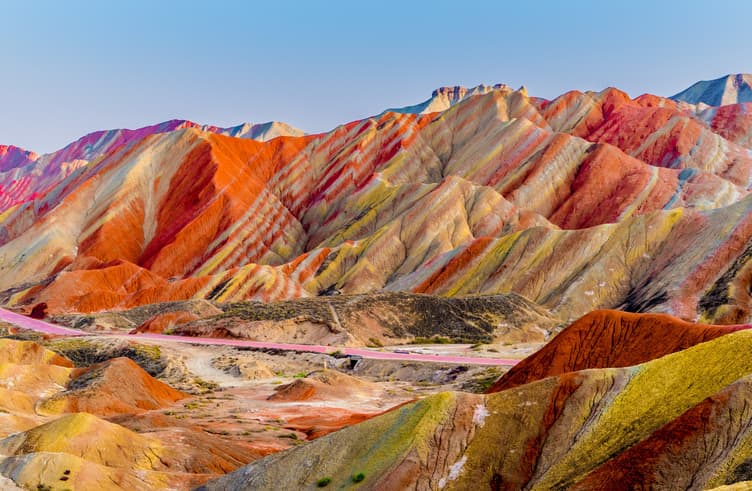 ภูเขาสีรุ้งแห่งจางเย่