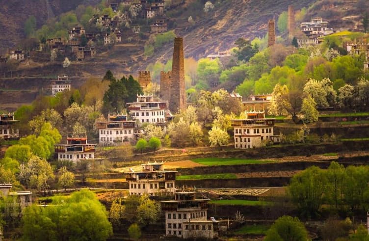 หมู่บ้านทิเบตในตันปา