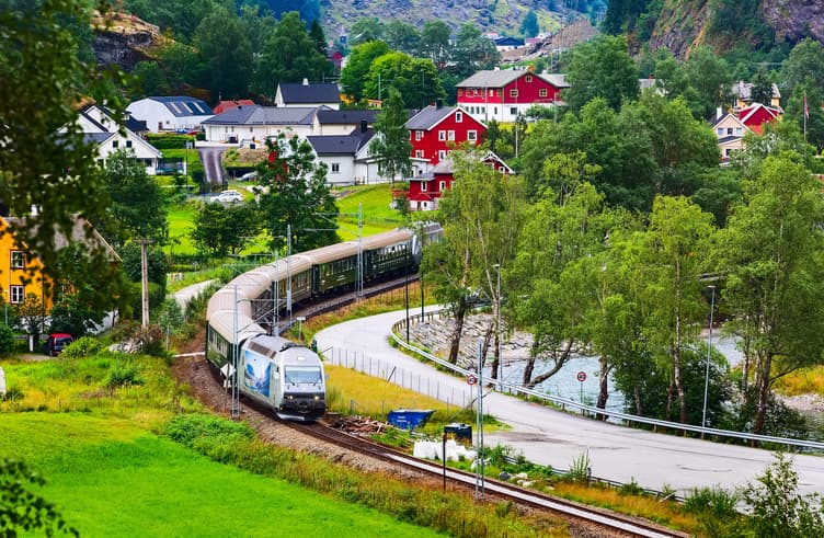 ไมร์ดาล