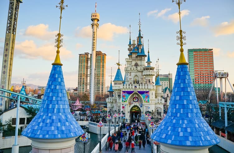 สวนสนุกล็อตเต้เวิลด์