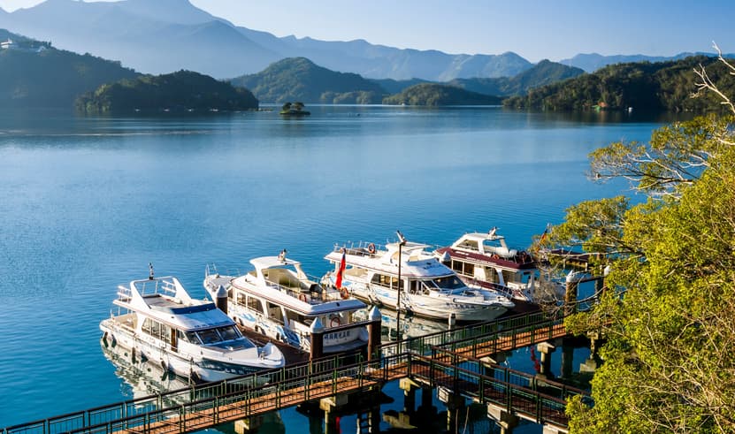 ไต้หวัน ไทจง ไทเป ล่องเรือสุริยันจันทรา เคาท์ดาวน์ 2026