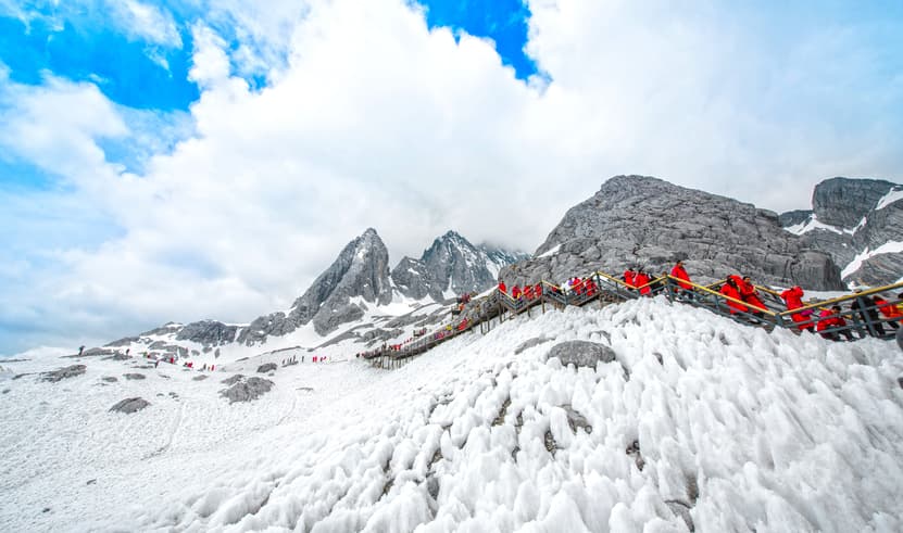 ทัวร์จีน คุนหมิง ต้าหลี่ ลี่เจียง 7 วัน 5 คืน GO1KMG-TG009 แชงกรีล่า นั่งรถไฟชมวิวภูเขาหิมะมังกรหยก บิน TG (BKK)