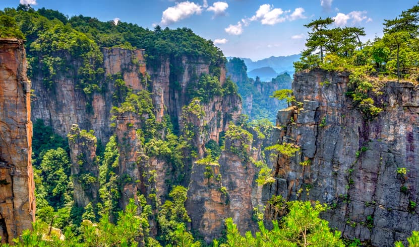 ทัวร์จีน ฉางซา ฉงชิ่ง 6 วัน 5 คืน เขาประตูสวรรค์ หลุมฟ้าสามสะพานสวรรค์ บิน SL (DMK)