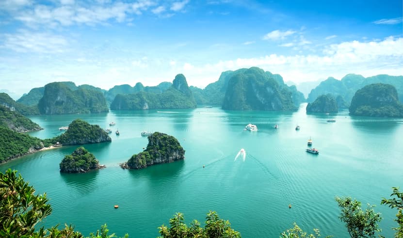 ทัวร์เวียดนามเหนือ ฮานอย ฮาลอง ซาปา 5 วัน 4 คืน อ่าวฮาลอง หมู่บ้านกั๊ตกั๊ต บิน VJ (BKK)