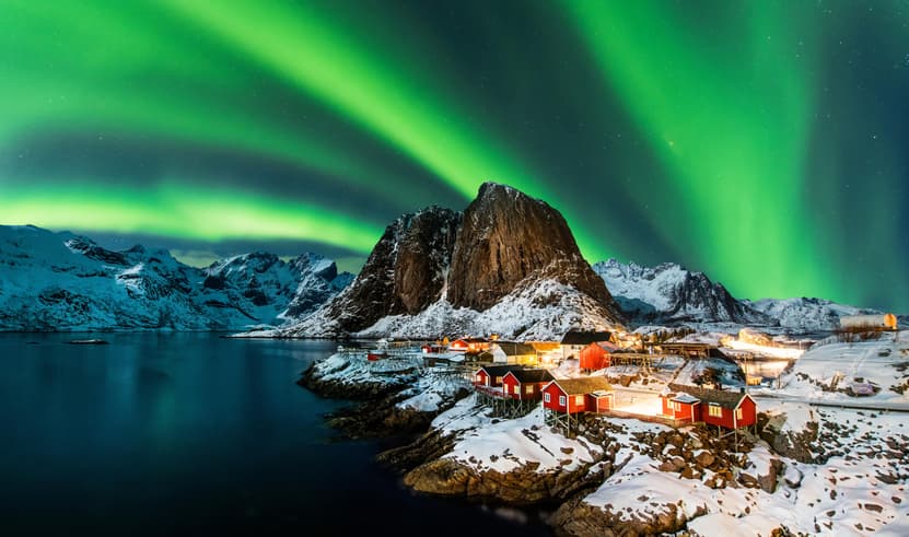 ทัวร์นอร์เวย์ 10 วัน 7 คืน แสงเหนือ ล่องเรืออาร์คติกฟยอร์ด โลโฟเทน บิน TG (BKK)