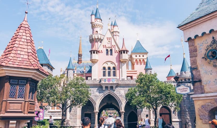 GO1PVG-TG005 ชีเสิร์ฟๆ 2 สวนสนุกระดับโลก Universal Studio Beijing + Shanghai Disneyland  เซี่ยงไฮ้ ปักกิ่ง (นั่งรถไฟความเร็วสูง) 6 วัน 5 คืน เที่ยวครบ จบในทริปเดียว โดยสายการบิน Thai Airways (TG)