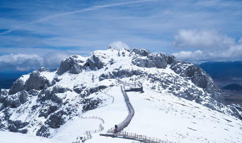 ทัวร์จีน คุนหมิง 4 วัน 3 คืน KMGKY1125 ภูเขาหิมะเจี้ยวจื่อ สวนน้ำตกคุนหมิง วัดหยวนทง ถนนคนเดินจินปี้ลู่ บิน KY (BKK)