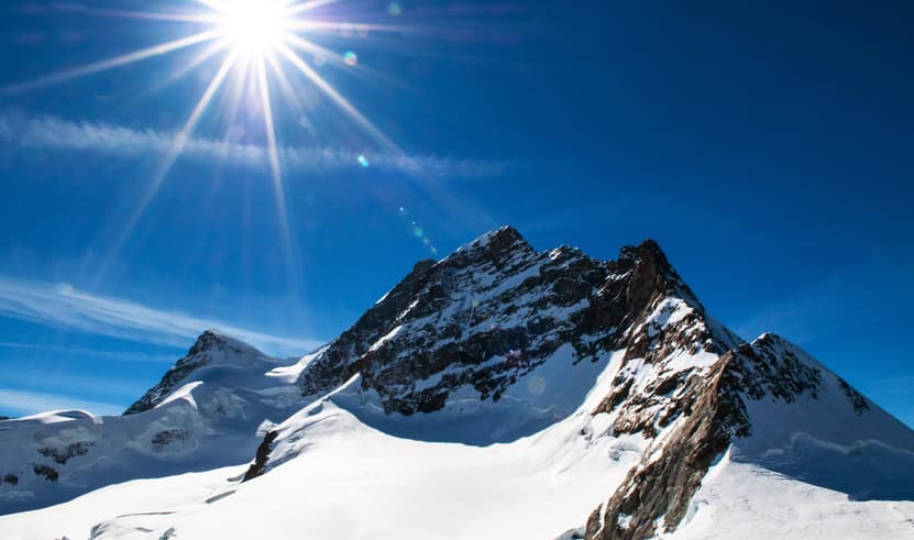 ทัวร์ยุโรป อิตาลี สวิส ฝรั่งเศส 8 วัน 5 คืน IEK148 มิลาน โคโม่ จุงเฟรา ปารีส บิน EK (BKK)