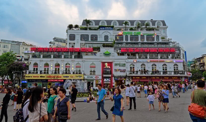 ทัวร์เวียดนาม ฮานอย ซาปา 4 วัน 3 คืน PV-GM01-VN เขาฟานซีปัน  โบสถ์หิน วัดเฉินก๊วก ทะเลสาบคืนดาบ  บิน VN (BKK)