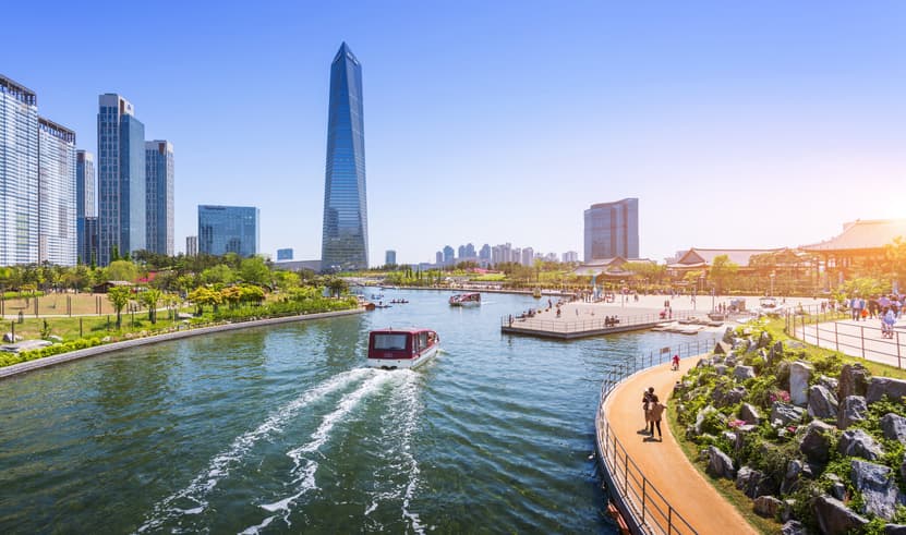 ทัวร์เกาหลี โซล WEKR-CNXSF2026 หมู่บ้านวัฒนธรรมเกาหลี ซองโดเซนทรัลพาร์ค อควาเรียมมีเดียอาร์ต ฮงแดวอร์คกิ้งสตรีท บิน 7C (BKK)