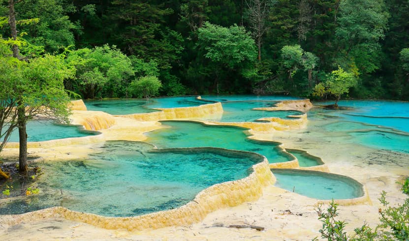 ทัวร์จีน เฉิงตู 6 วัน 5 คืน GO1TFU-TG033 อุทยานหวงหลง ภูเขาสี่ดรุณี อุทยานแห่งชาติจิ่วจ้ายโกว วัดต้าฉือ บิน TG (BKK)      