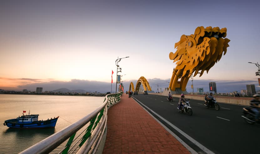 ทัวร์เ้วียดนาม ฮอยอัน ดานัง 4 วัน 3 คืน 2UDAD-VZ004 หมู่บ้านกั๊มทาน บานาฮิลล์ Fantasy Park Eclipse บิน VZ (BKK)