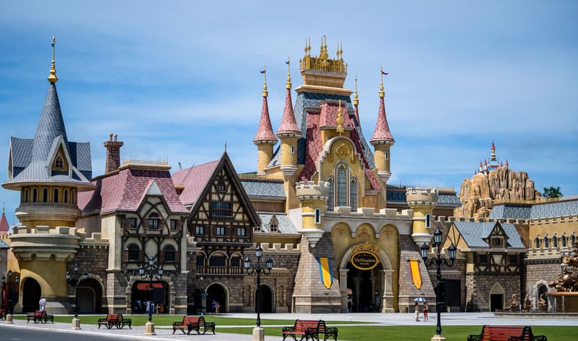 ทัวร์เวียดนาม ฟูโก๊วก 3 วัน 2 คืน 2UPQC-VZ103 VinWonders Grand World Phu Quoc สะพานจูบ ตลาดกลางคืนฟูก๊วก 