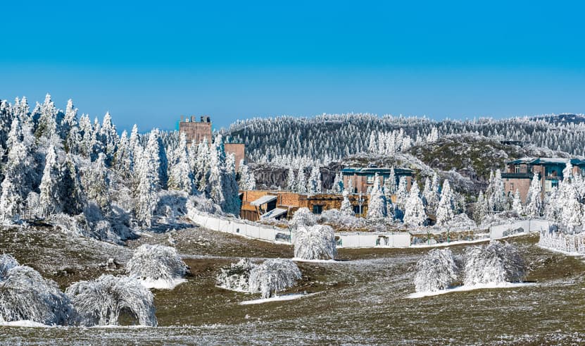 ทัวร์จีน ฉงชิ่ง 5 วัน 4 คืน SPHZ-CQ9 สะพานสวรรค์ อุทยานแห่งชาติหลุมฟ้า หงหยาต้ง หมู่บ้านโบราณฉือชี่โข่ว บิน FD (DMK)