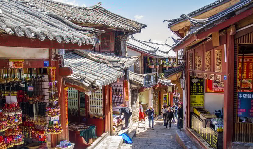 ทัวร์จีน คุนหมิง 5 วัน 4 คืน T2G-KMG21KY เมืองโบราณต้าหลี่ อุทยานภูเขาหิมะมังกรหยก ทะเลสาบไป๋สุยเหอ ช่องแคบเสือกระโจน บิน KY (BKK)