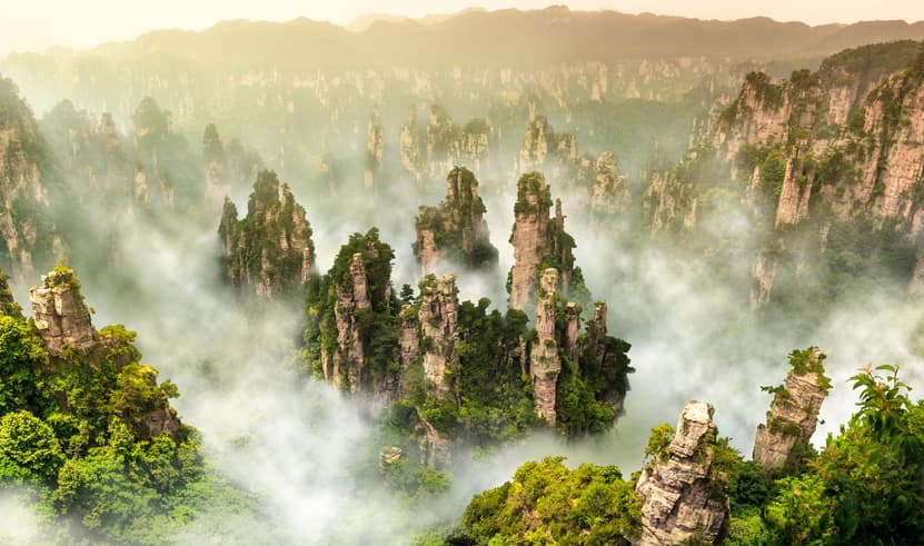 ทัวร์จีน จางเจียเจี้ย 6 วัน 5 คืน BT-DYG30_FD ตึกมหัศจรรย์ 72 ชั้น เมืองโบราณเฟิงหวง เมืองฟูหรงเจิ้น ภูเขาเทียนเหมินซาน บิน FD (DMK)