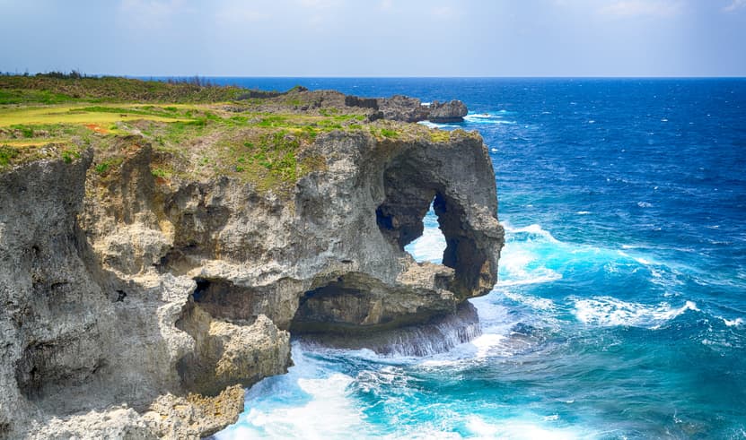 ทัวร์ญี่ปุ่น โอกิน่าว่า 4 วัน 3 คืน FD038 พิพิธภัณฑ์สัตว์น้ำชุราอูมิ ผามันซาโมะ อเมริกัน วิลเลจ ปราสาทชูริ บิน FD (DMK)