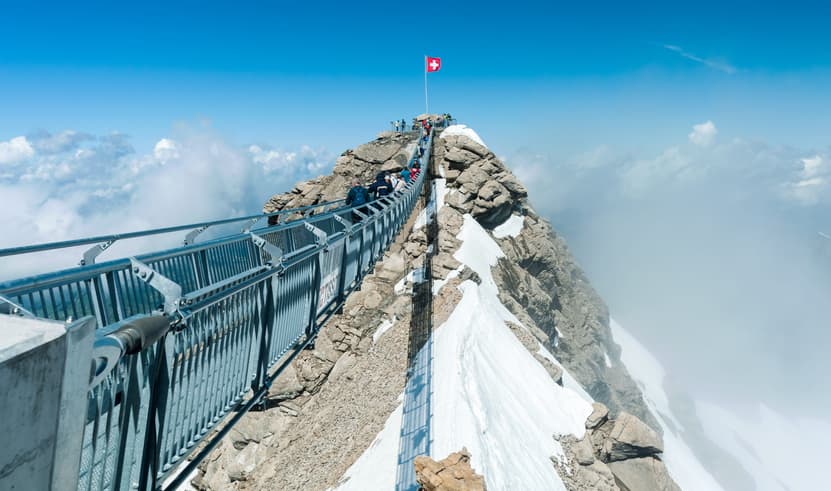 ทัวร์ยุโรป เยอรมัน สวิส ฝรั่งเศส 9 วัน 6 คืน GO3MUC-TG019 สะพานไม้ชาเปล สถานีรถไฟจุงเฟรา ยอดเขาจุงเฟรา บิน TG (BKK)