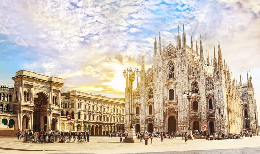 ทัวร์ยุโรป อิตาลี สวิส 7 วัน 4 คืน GO3MXP-EK033 มหาธารน้ำแข็งอาเลทซ์กลาเซียร์ เกาะเวนิส ปราสาทชิลยอง ลานดูโอโม บิน EK (BKK)