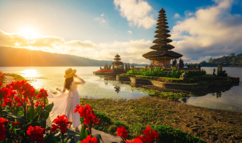 ทัวร์อินโด บาหลี 5 วัน 4 คืน SPHZ-B25 ภูเขาไฟโบรโม่ หมู่บ้านโปรง วัดอูลันดานู วิหารอูลูวาตู บิน SL (DMK)