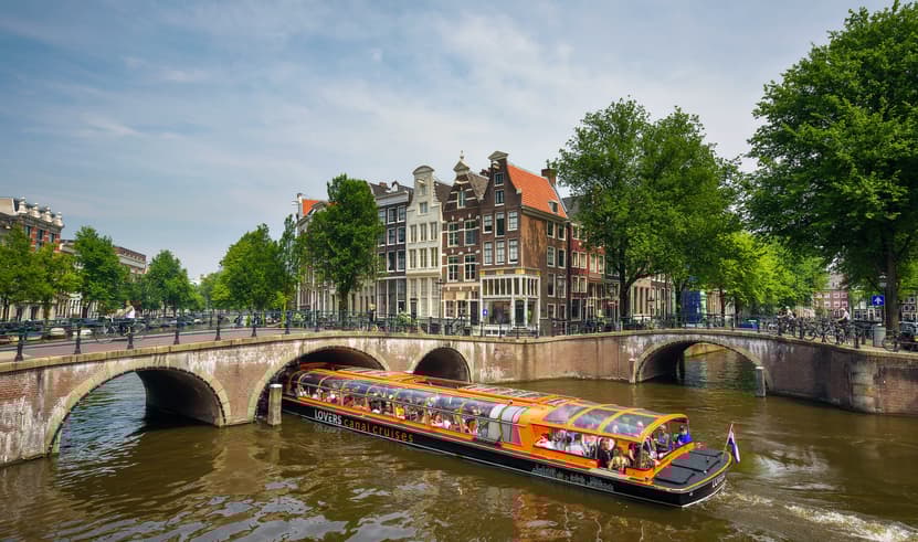 ทัวร์ยุโรป  ฝรั่งเศส เบลเยี่ยม เนเธอร์แลนด์ เยอรมัน สวิส 9 วัน 6 คืน GO3CDG-EK058 ชองป์เอลิเซ่ พิพิธภัณฑ์ลูฟท์ ล่องเรือหลังคากระจก บิน EK (BKK)