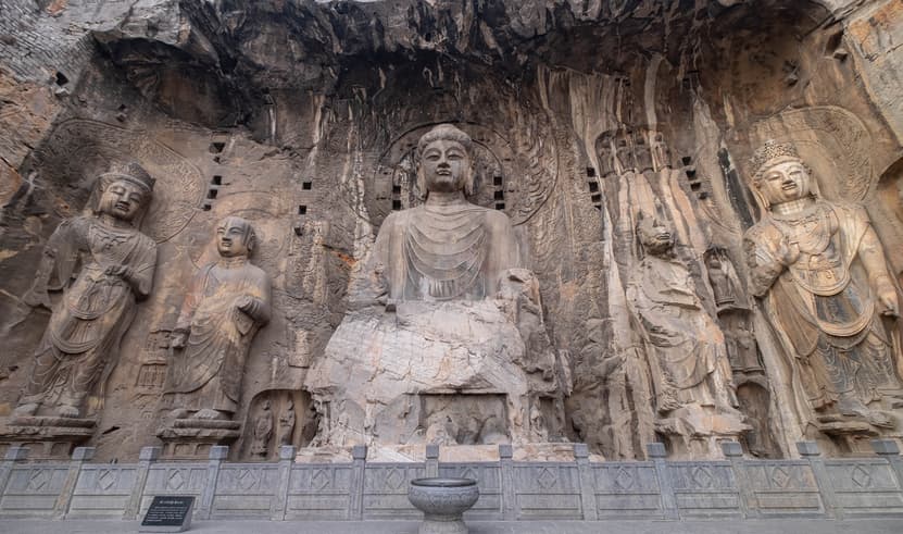 ทัวร์จีน ซีอาน 5 วัน 4 คืน WDXIY006 ถ้ำผาหลงเหมิน วัดเส้าหลิน สุสานจิ๋นซี เทศดาลดอกโบตั๋น บิน ZH (BKK)