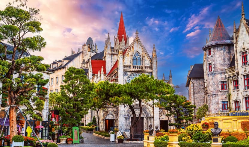 ทัวร์เวียดนาม ฮอยอัน ดานัง 4 วัน 3 คืน PV-NOVA-EK สวนมหัศจรรย์ เมืองโบราณฮอยอัน หมู่บ้านแกะสลักหินอ่อน APEC PARK บิน EK (BKK)