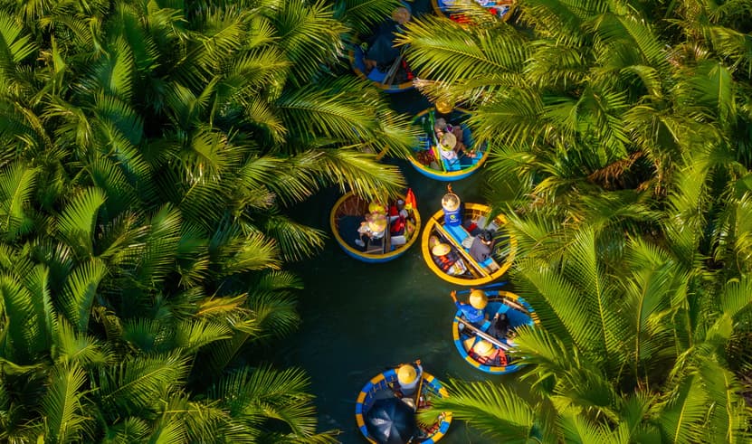 ทัวร์เวียดนาม ฮอยอัน ดานัง 4 วัน 3 คืน PV-HIGHLIGHTS-EK หมู่บ้านแกะสลักหินอ่อน หมู่บ้านกั๊มทาน วัดหลินอึ๋ง บานาฮิลล์ บิน EK (BKK)